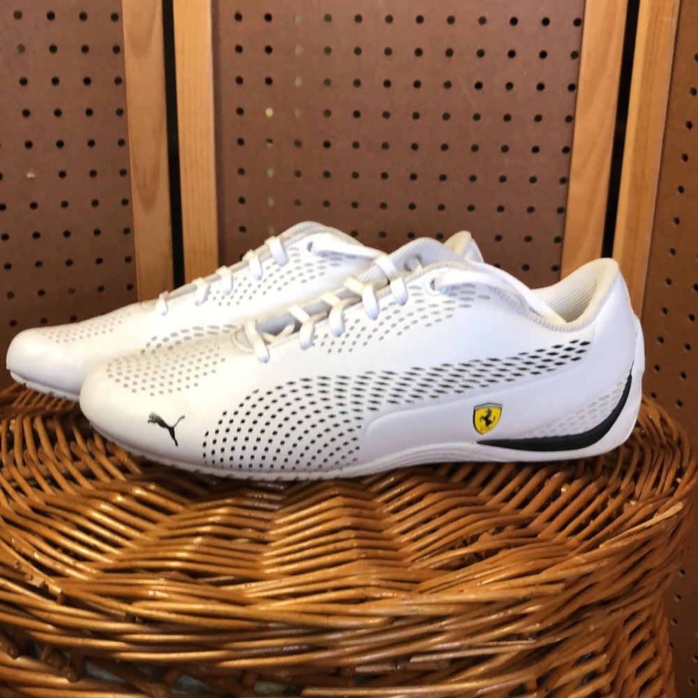 Puma Ferrari drift cat 5’s